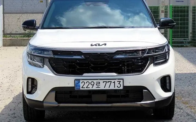 셀토스하이브리드 중고차 더 뉴 셀토스 가솔린 1.6 터보 2WD 매물 사진 9 - 2025/07 17,144km